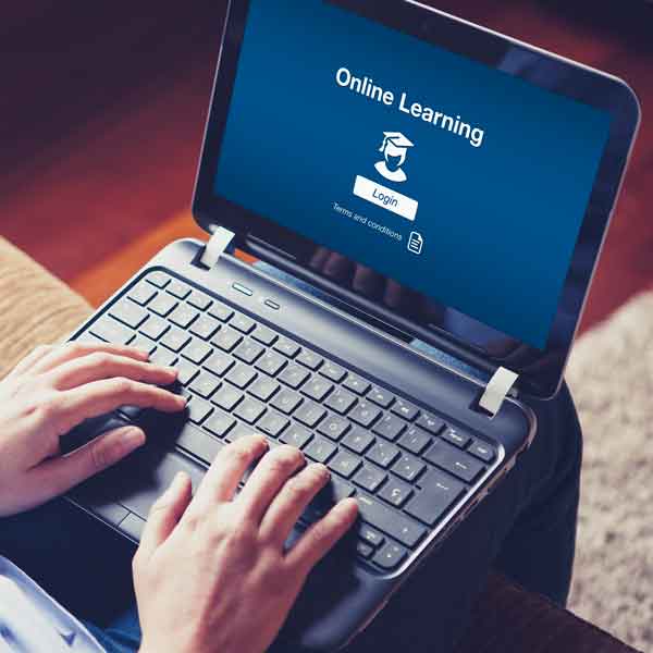 Forklift Tipping Skips Safety Awareness Course