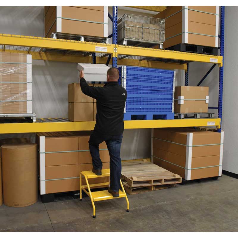 Vestil Aluminum Step Stand SSA-2-Y