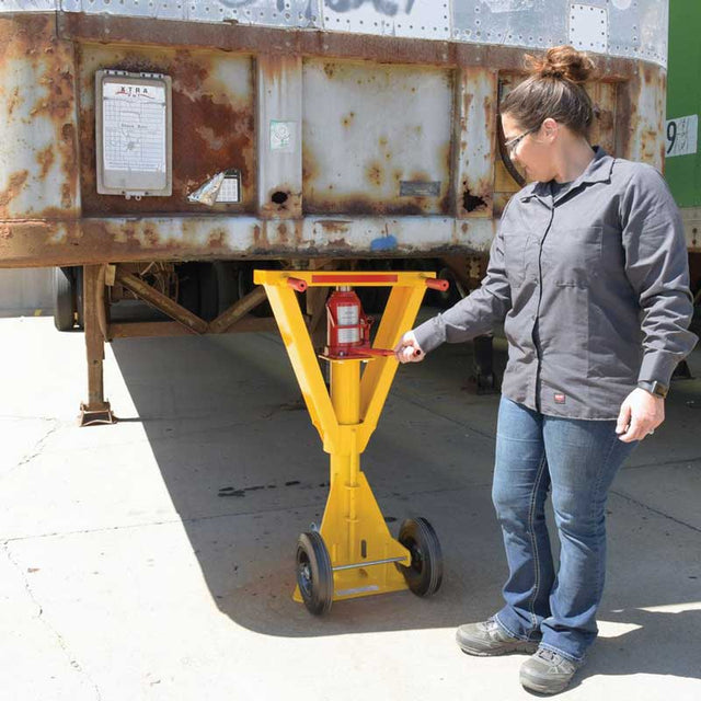 Vestil Trailer Stabilizing Hydraulic Beam Jack