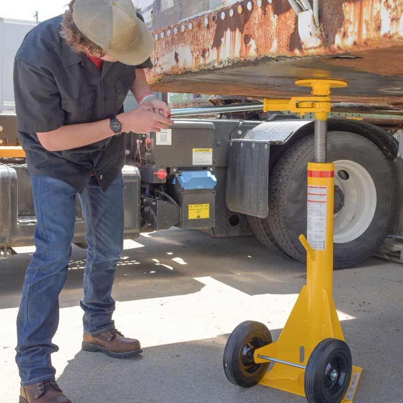 Ratchet Trailer Jack - 100,000 Lb Capacity H-2117